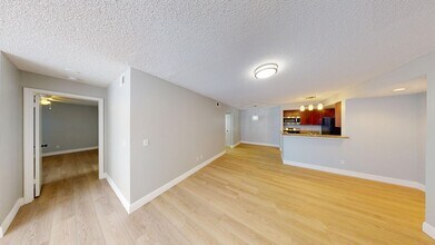 5120 Conroy Rd in Orlando, FL - Building Photo - Building Photo