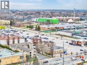 5830 Malden Rd in Windsor, ON - Building Photo - Building Photo