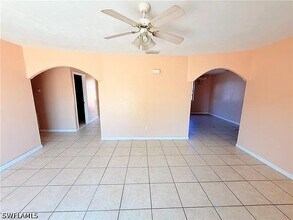 419 NE 16th Pl in Cape Coral, FL - Building Photo - Building Photo