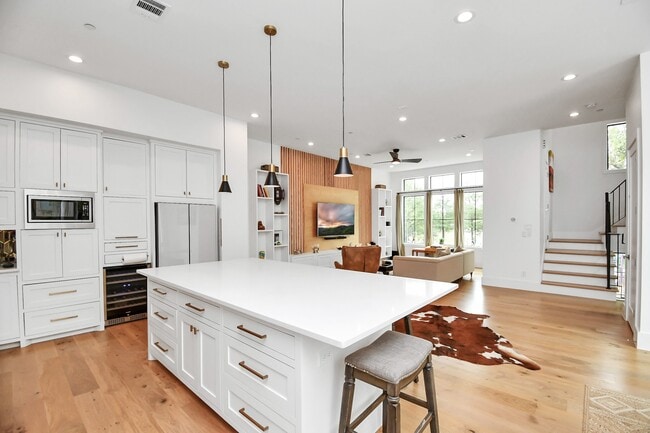 property at 2303 Yupon St