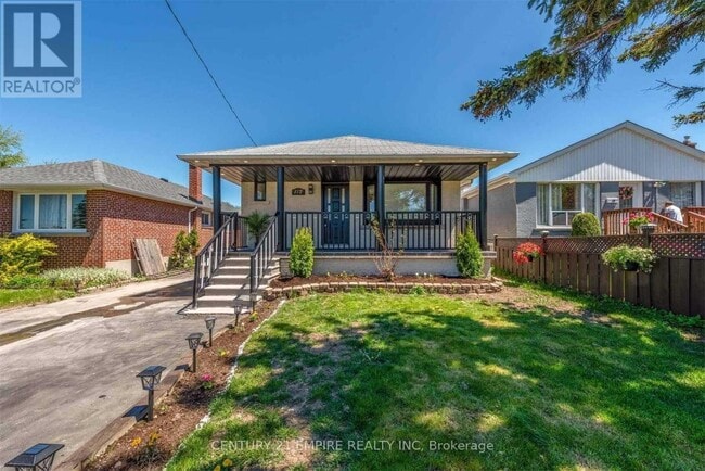 property at 112 Glenshephard Dr