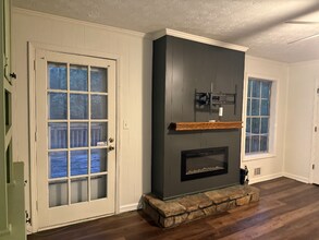 4299 Mink Livsey Rd in Snellville, GA - Building Photo - Building Photo