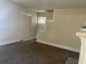 2332 Lakeview Ave in Dayton, OH - Building Photo - Building Photo