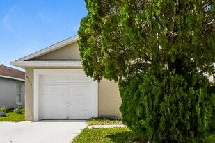 9710 Red Clover Ave in Orlando, FL - Building Photo