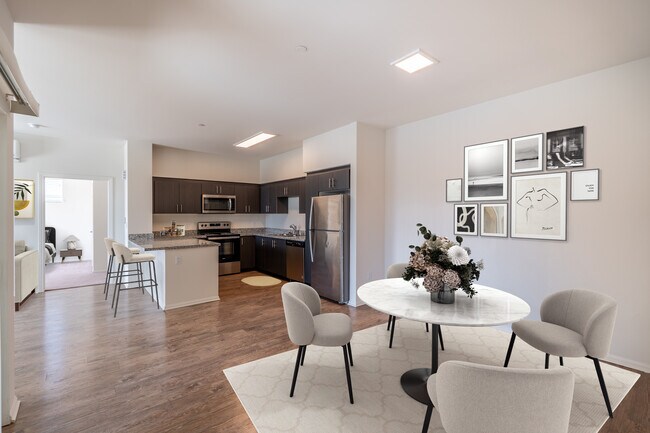 Villa Annette Apartment Homes in Moreno Valley, CA - Foto de edificio - Building Photo