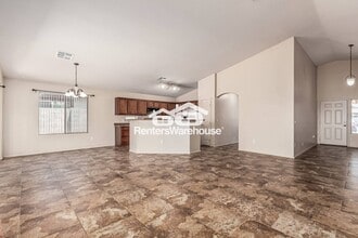 11246 W Chase Dr in Avondale, AZ - Building Photo - Building Photo