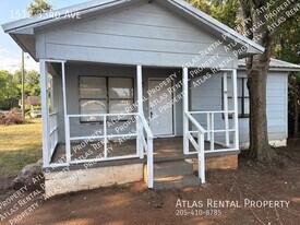 1512 33rd Ave in Tuscaloosa, AL - Building Photo