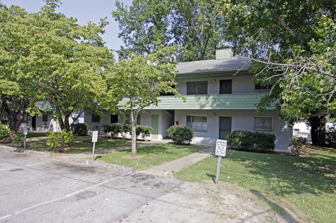 420 Popular Ln in Gatlinburg, TN - Building Photo