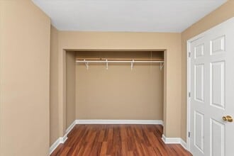 3000 S Kedvale Ave in Chicago, IL - Building Photo - Building Photo