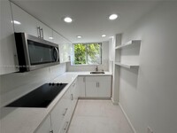 1916 SW 17th Ave, Unit 38 in Miami, FL - Building Photo - Building Photo