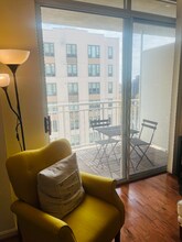 930 Wayne Ave in Silver Spring, MD - Building Photo - Building Photo