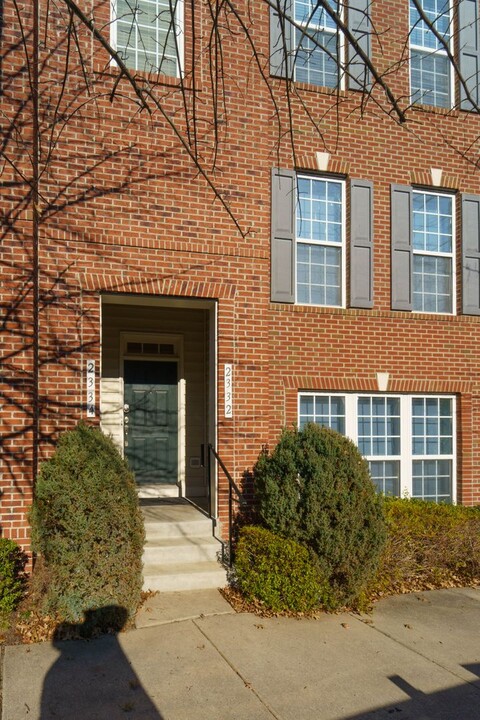 2332 Merseyside Dr in Woodbridge, VA - Building Photo