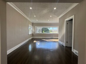 2704 W 15th Ave in Gary, IN - Building Photo - Building Photo