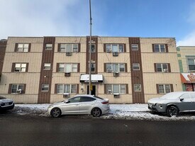1930 S Cicero Ave in Cicero, IL - Building Photo