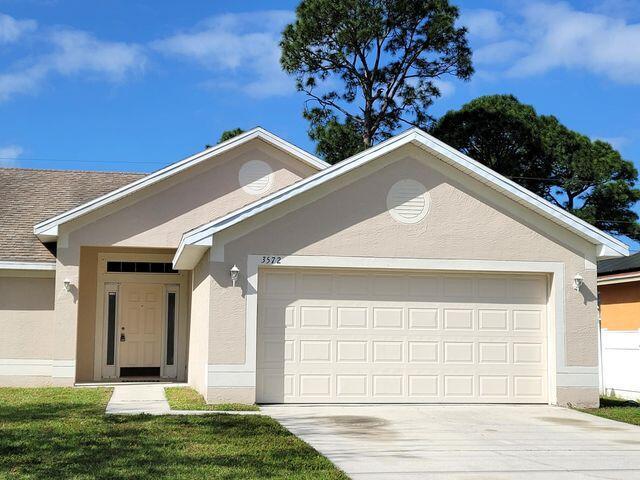 3572 SW Savona Blvd in Port St. Lucie, FL - Building Photo - Building Photo