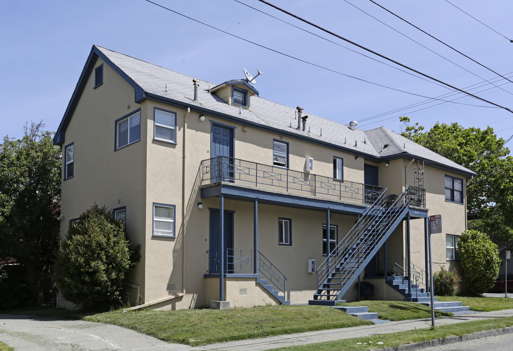 1661 Tyler St in Berkeley, CA - Foto de edificio