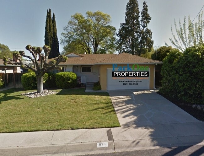 property at 926 Notre Dame Ave