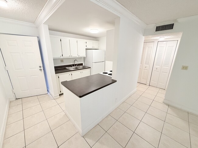 property at 1850 N Congress Ave