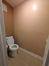 1200 Bretta St in Jacksonville, FL - Building Photo - Building Photo