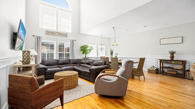 15 Sumner Ave