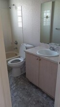 1212 Belmont Ln, Unit # 1212 in North Lauderdale, FL - Building Photo - Building Photo