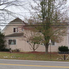 6571 Lakeshore Rd in Cicero, NY - Building Photo - Building Photo