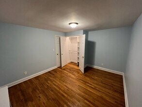 210 Seaton Rd, Unit Apartment in Stamford, CT - Building Photo - Building Photo