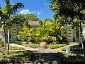 811 26th Ave N in St. Petersburg, FL - Building Photo