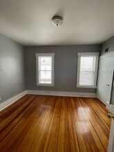 67 Greenwich St, Unit 3 in Boston, MA - Building Photo - Building Photo