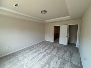 837 Falls Grove Trl in High Point, NC - Building Photo - Building Photo