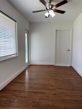 4505 Nina Lee Ln in Houston, TX - Foto de edificio - Building Photo