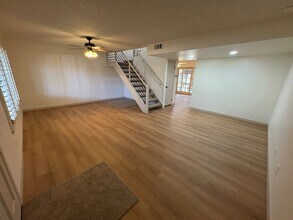 7558 Fairway Two Ave in Fair Oaks, CA - Building Photo - Building Photo