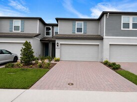 4212 Ranch House Rd in St. Cloud, FL - Building Photo