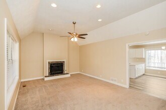 130 Maple Pl in Fayetteville, GA - Building Photo - Building Photo