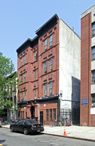 425 Gates Ave Apartments