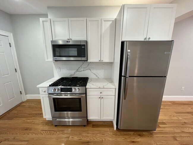 121 Oxford St, Unit 372-6 in Cambridge, MA - Building Photo - Building Photo