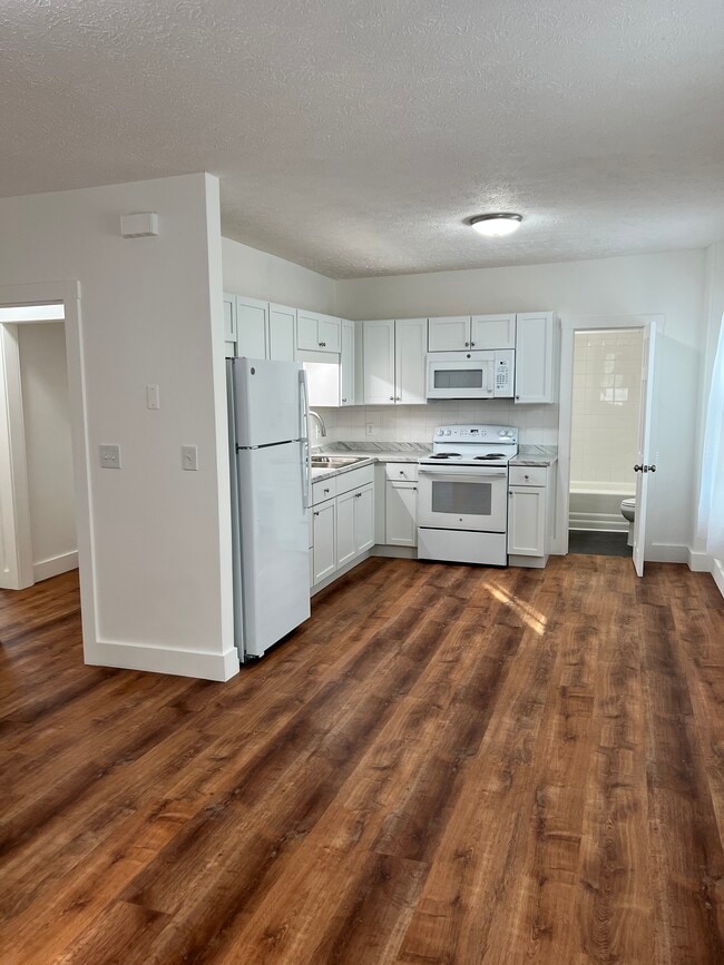 94 Graham St, Unit 102