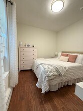 229 Charles St in Cambridge, MA - Foto de edificio - Building Photo