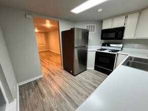 106-B W 38th St in Austin, TX - Building Photo - Building Photo