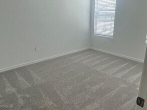 4220 Caterina Ct in North Fort Myers, FL - Building Photo - Building Photo