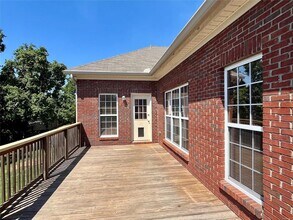 613 Castle Brook Dr in Prattville, AL - Foto de edificio - Building Photo