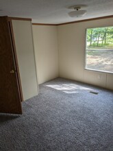 4684 Rosemarie St in Irons, MI - Foto de edificio - Building Photo