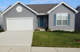 408 Westhaven View Ct in Wentzville, MO - Building Photo
