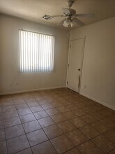 9728 E Vendela St in Tucson, AZ - Foto de edificio - Building Photo