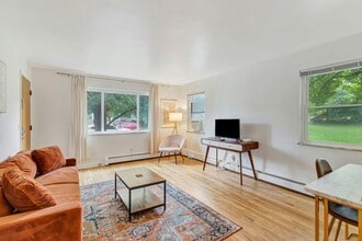2948 Wardall Ave in Cincinnati, OH - Building Photo - Building Photo