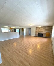 1112 Yew St in Centralia, WA - Building Photo - Building Photo