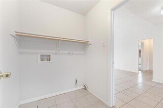 6549 Meadowlark Ln E in Watauga, TX - Building Photo - Building Photo