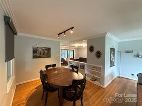 1600 Paddock Cir in Charlotte, NC - Building Photo - Building Photo