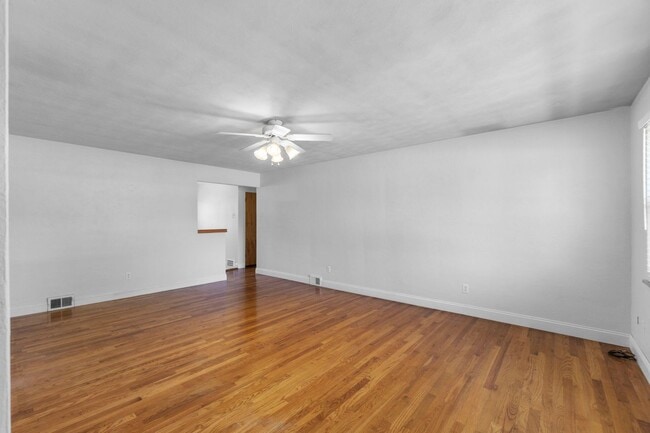 2424 Masters Dr in Cape Girardeau, MO - Building Photo - Building Photo
