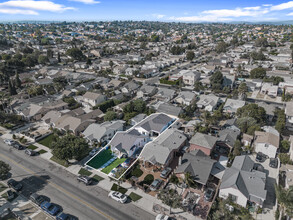 935 E Fairview Blvd in Inglewood, CA - Building Photo - Building Photo